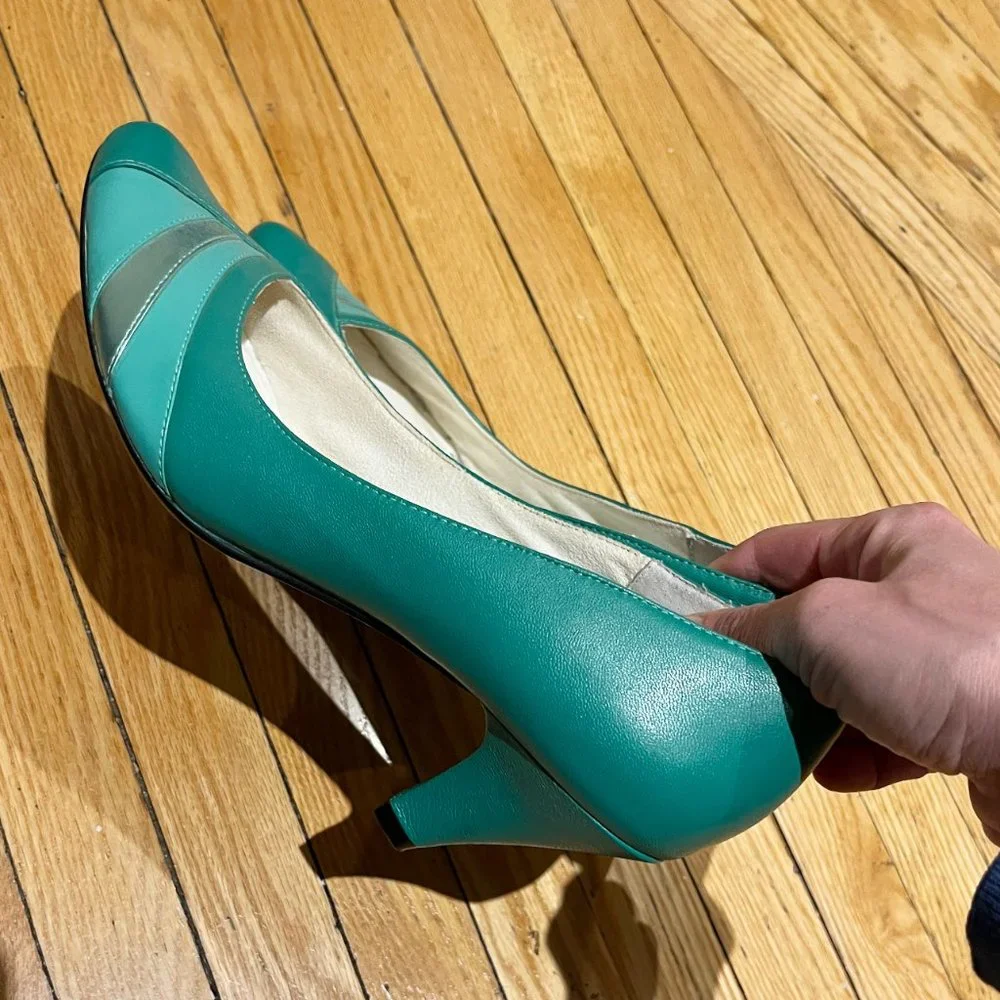Emerald Green Heels - Size 9 - Seychelles - Super Cute - Picture 8 of 16